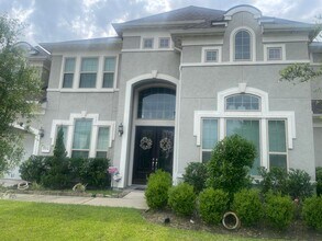 13236 Tracewood Hills Ln in Houston, TX - Building Photo - Building Photo