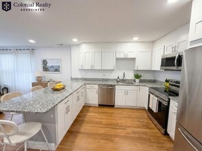 9 Sexton St in Watertown, MA - Foto de edificio - Building Photo