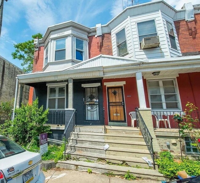 property at 1432 N Vodges St