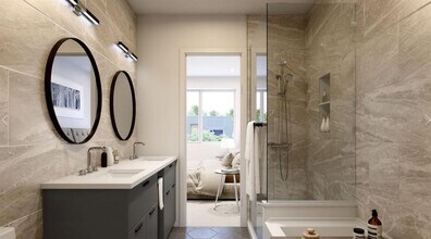 606 Foster Ave in Coquitlam, BC - Building Photo - Building Photo