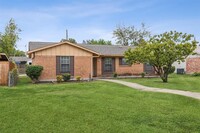 2000 Japonica Ln in Plano, TX - Building Photo - Building Photo