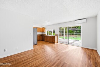 1438 Calle De Oro in Thousand Oaks, CA - Building Photo - Building Photo