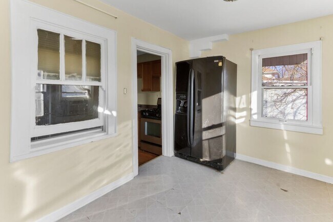 320 W 16th St in Chicago Heights, IL - Building Photo - Building Photo