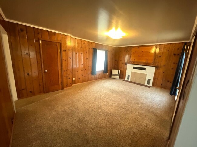 2002 Reclamation Ave in Klamath Falls, OR - Building Photo - Building Photo