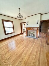 1465 Main St in South Windsor, CT - Foto de edificio - Building Photo