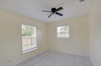 5724 Boynton Cove Way in Boynton Beach, FL - Building Photo - Building Photo