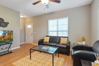2017 Tyson Grn Ave in Tallahassee, FL - Building Photo - Building Photo