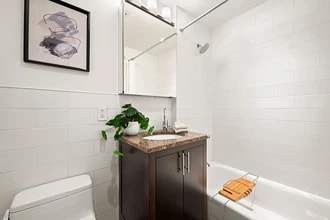457 Atlantic Ave, Unit 2a in Brooklyn, NY - Building Photo - Building Photo