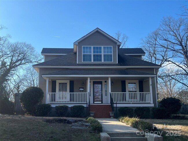 202 S Crawford St in Monroe, NC - Building Photo - Building Photo