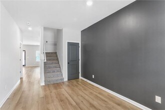 7122 Chara Ln in Atlanta, GA - Building Photo - Building Photo