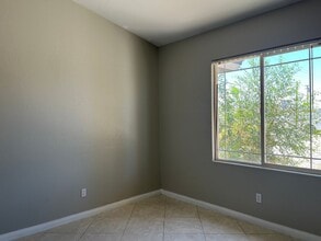 13509 Algonquin Rd in Apple Valley, CA - Building Photo - Building Photo