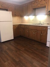 2071 Hilltop Dr, Unit 4 in Ashwaubenon, WI - Building Photo - Building Photo