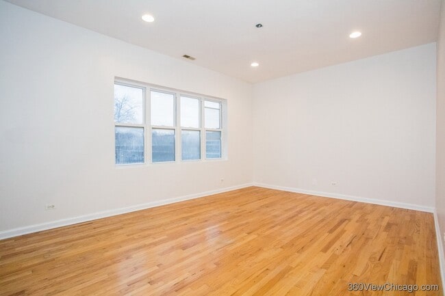 property at 3906 W Belmont Ave