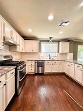3835 Aetna Springs Way in Sacramento, CA - Building Photo - Building Photo