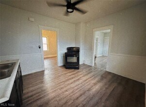 12106 Forest Ave in Cleveland, OH - Building Photo - Building Photo