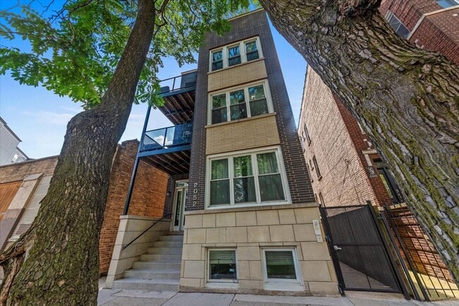 property at 2052 N Campbell Ave