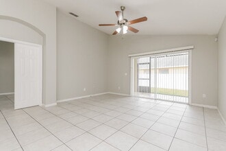 2955 Conner Ln in Kissimmee, FL - Building Photo - Building Photo