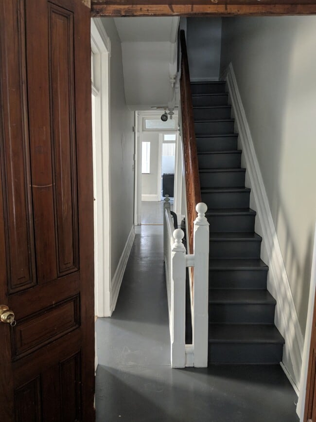 935 N 5th St, Unit 2 in Reading, PA - Foto de edificio - Building Photo