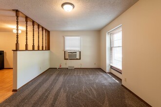 1245 E Minota St in Springfield, MO - Building Photo - Building Photo