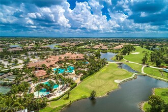 7854 Hawthorne Terrace in Naples, FL - Building Photo - Building Photo