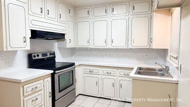 4411 45th St, Unit 310 in Lubbock, TX - Foto de edificio - Building Photo