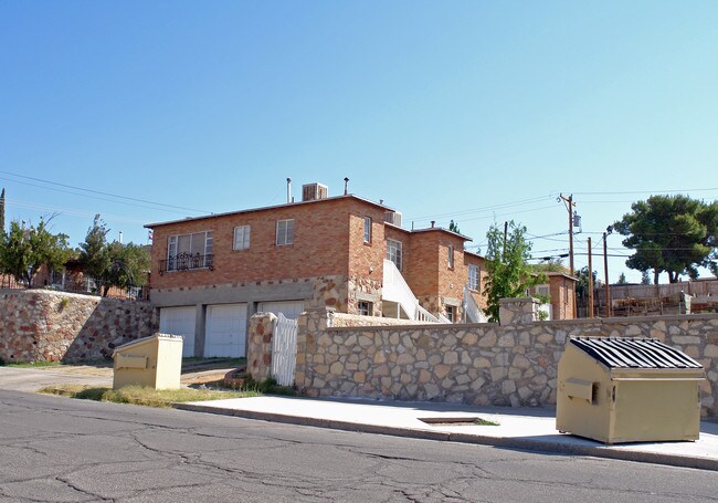 1412-1420 N Ochoa St in El Paso, TX - Foto de edificio - Building Photo