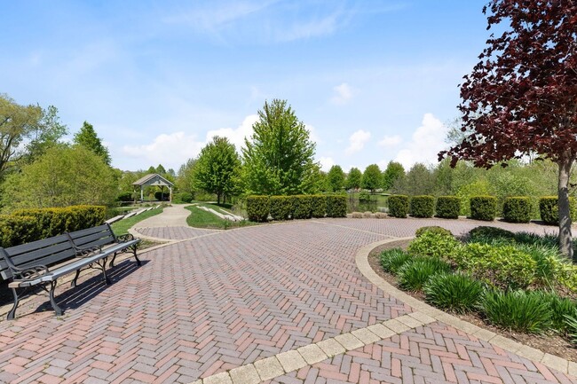 3364 Kentshire Cir in Aurora, IL - Building Photo - Building Photo