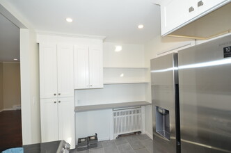 2038 Sherman Ave, Unit 3B in Evanston, IL - Building Photo - Building Photo