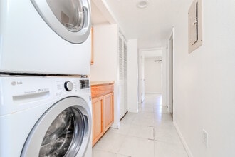 1515 Huntington Ln, Unit 922 in Rockledge, FL - Building Photo - Building Photo