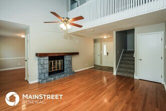 8425 N Chatham Ave in Kansas City, MO - Foto de edificio - Building Photo