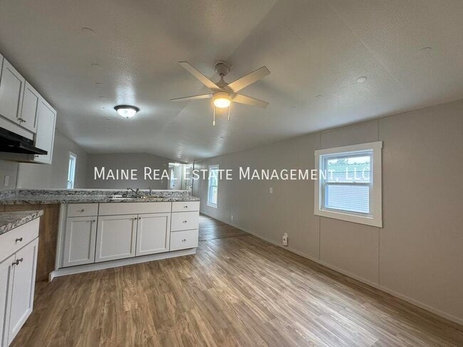 108 D St in Pittsfield, ME - Building Photo - Building Photo