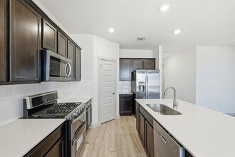 10912 Fulton Ave in Austin, TX - Building Photo - Building Photo