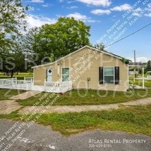 115 Lyle Dr in Owens Cross Roads, AL - Foto de edificio - Building Photo