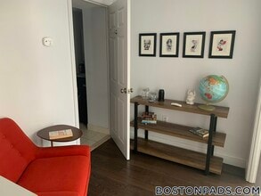 12 Locust St in Everett, MA - Building Photo - Building Photo