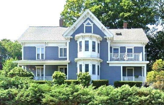 property at 102 Market St