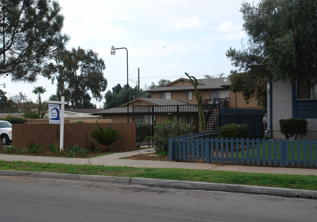 826 12th St in Imperial Beach, CA - Building Photo - Building Photo