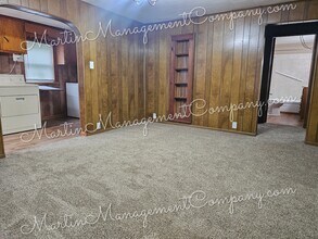 228 W Saline St in Sedalia, MO - Building Photo - Building Photo