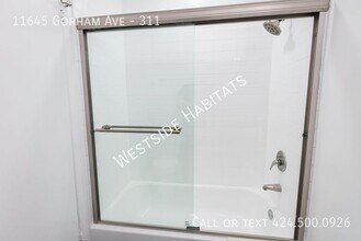 11645 Gorham Ave in Los Angeles, CA - Building Photo - Building Photo