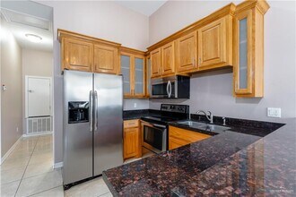 23 West Dr in Edinburg, TX - Building Photo - Building Photo