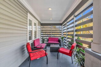 820 Parkwood Ave in Charlotte, NC - Building Photo - Building Photo