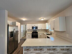 2663 Blount St in East Point, GA - Building Photo - Building Photo
