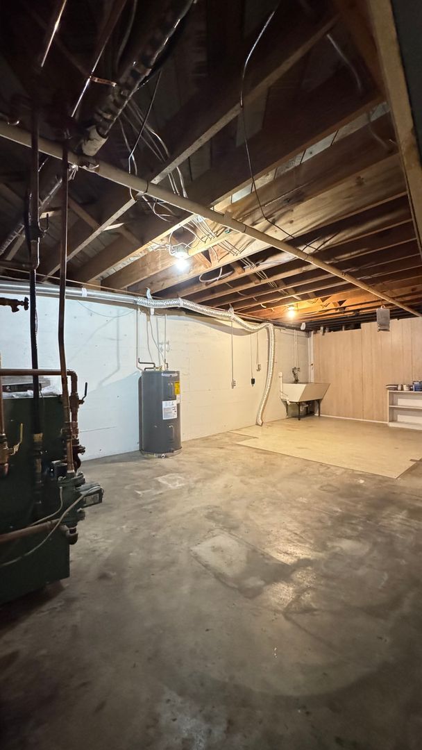 property at 3120 Stoneridge Rd SW