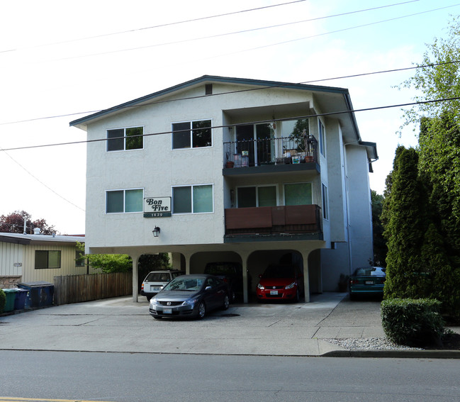 Bon Five in Seattle, WA - Foto de edificio - Building Photo