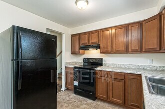 3521 Noe Bixby Rd in Columbus, OH - Building Photo - Building Photo