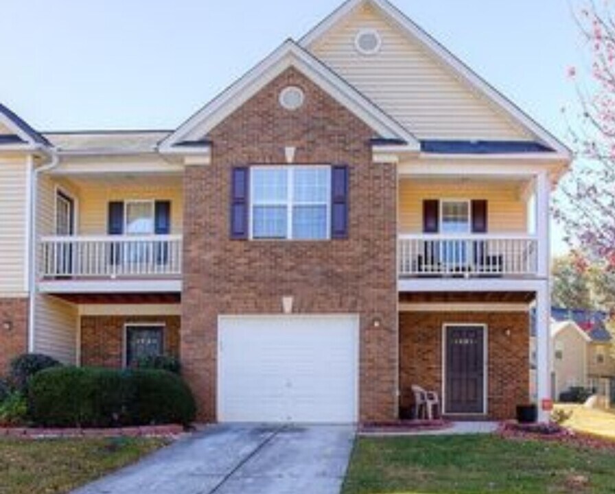 1981 Manhattan Pky in Decatur, GA - Building Photo