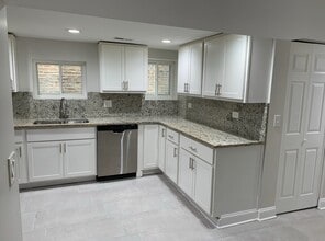 5123 N Bernard St in Chicago, IL - Building Photo - Building Photo