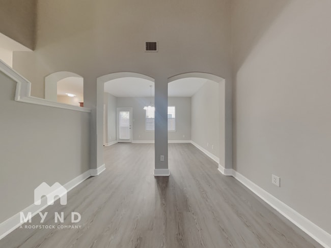 3734 Ashford Villa Ln in Houston, TX - Building Photo - Building Photo