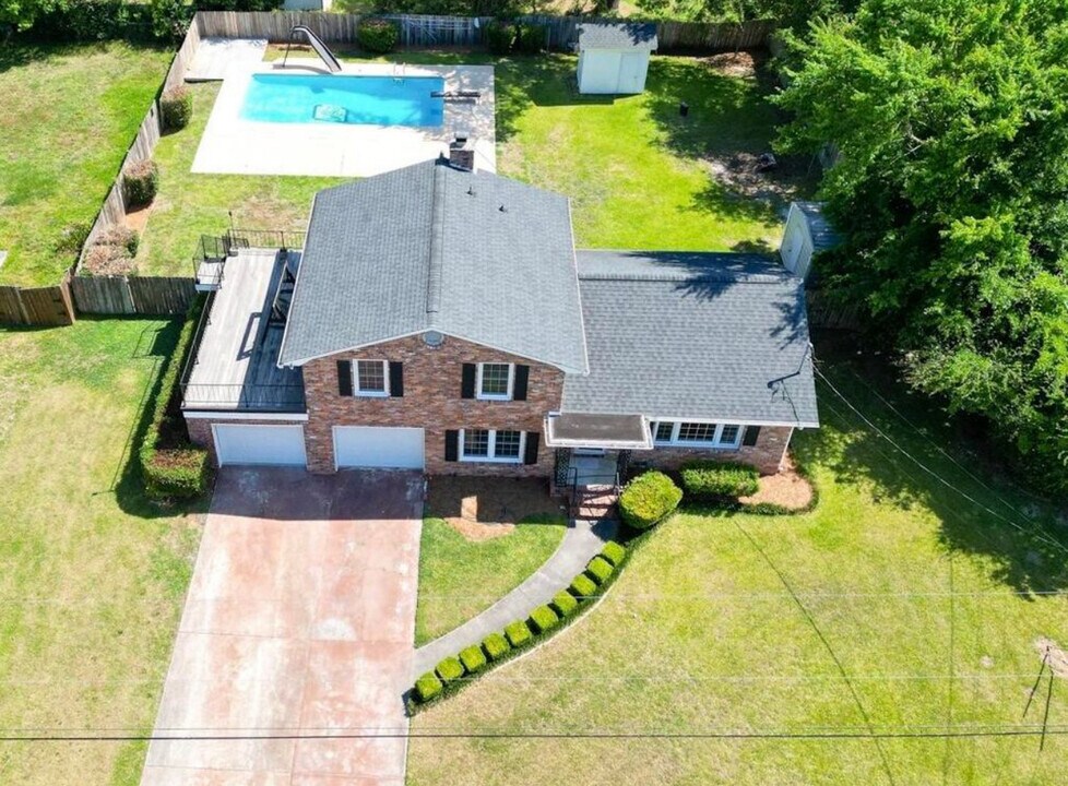 107 Washington Dr in Ladson, SC - Building Photo