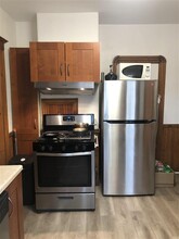 151 Elm St, Unit #1 in Somerville, MA - Building Photo - Building Photo