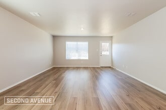 5915 Nyquist Wy in Heartland, TX - Foto de edificio - Building Photo